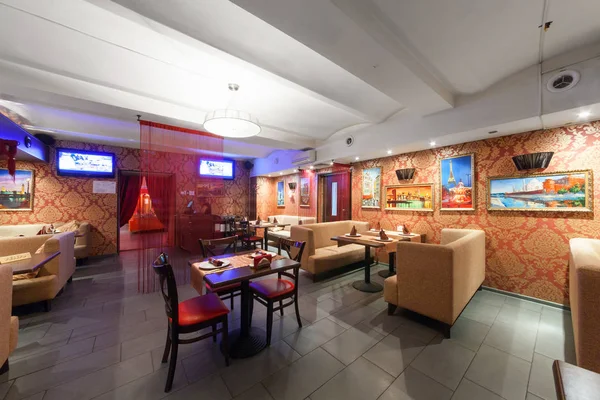 Moskau / russland - dezember 2014. interior indian modern art cafe "sutra". — Stockfoto