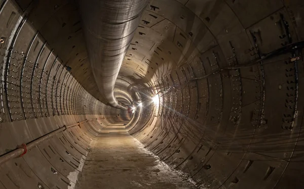 Tunnel Della Metropolitana Vuoto Costruzione Grande Tubo Ventilazione Temporanea Sotto — Foto Stock