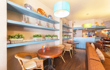 Moskova - Ağustos 2014: Küçük bir modern rahat kafe - 