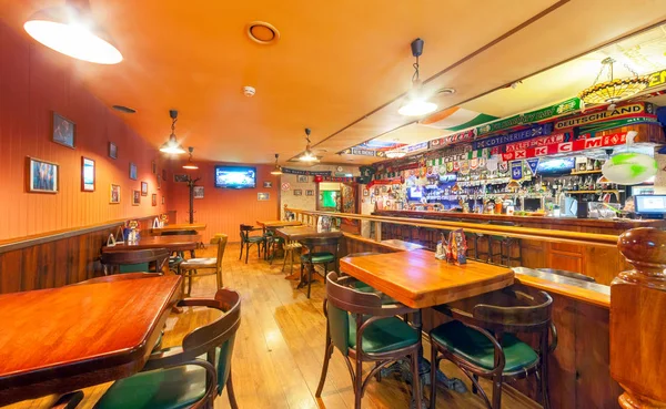 Moskwa Sierpień 2014 Wnętrze Irlandzki Pub Bar Sportowy Boston Hali — Zdjęcie stockowe