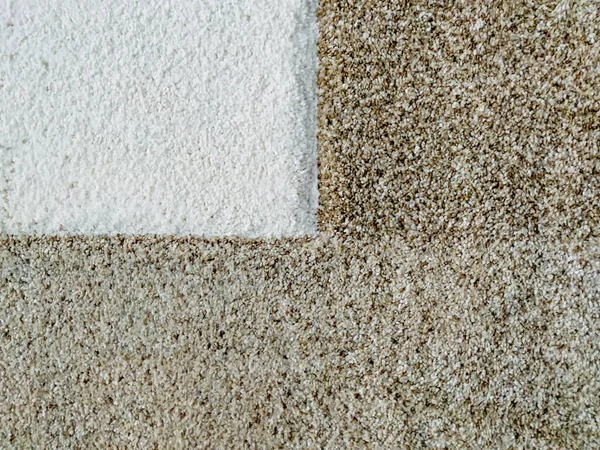 Nowoczesny i miękki wełniany dywan próbki w kolorze brązowo-białym do dekoracji wnętrz stylu i ciekawej tapety — Zdjęcie stockowe