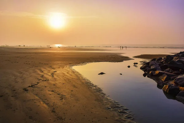 Alba al mare di costa est India . — Foto Stock