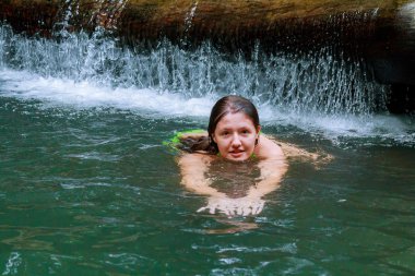 Güzel zencefilli sıcak portre kadar kapatın,