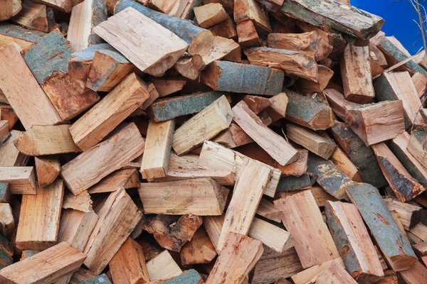 Holzscheite für das Winterfeuer — Stockfoto