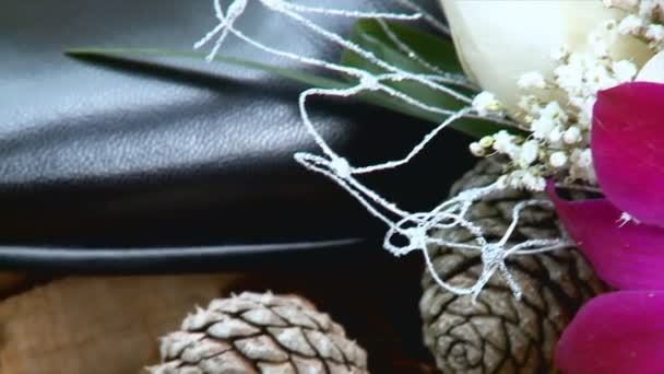 Dettagli del matrimonio. Accessori per sposi. scarpe — Video Stock