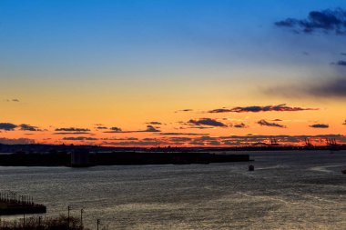 Brooklyn, New York'tan haliyle günbatımı