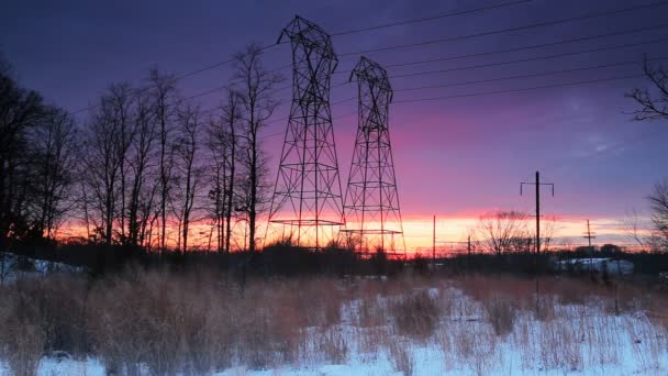 Νύχτα Ουρανό Σύννεφα Ηλιοβασίλεμα Ηλεκτροφόρα Καλώδια Χειμώνα — Αρχείο Βίντεο