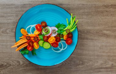 Karışık salata taze yaş sebze