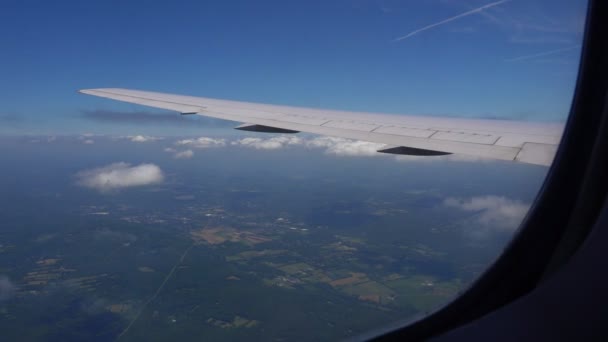 Vliegtuig sky clouds horizont — Stockvideo