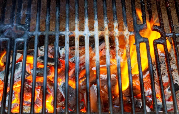 Wood and fire in camp on the nature — Stock Photo, Image