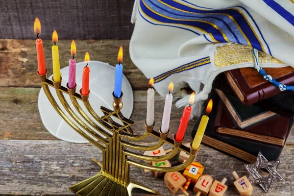 Ханука, еврейский фестиваль огней — стоковое фото