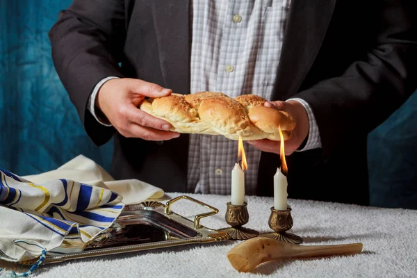 Shabat Hala svíčka, židovský chléb pekárna tradice — Stock fotografie