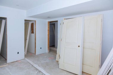 Bina, iç konut inşaatı için yeni bir ev