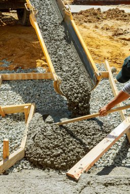 Çevresinde ev boşalırcasına Çimento Beton kaldırım Betonlama