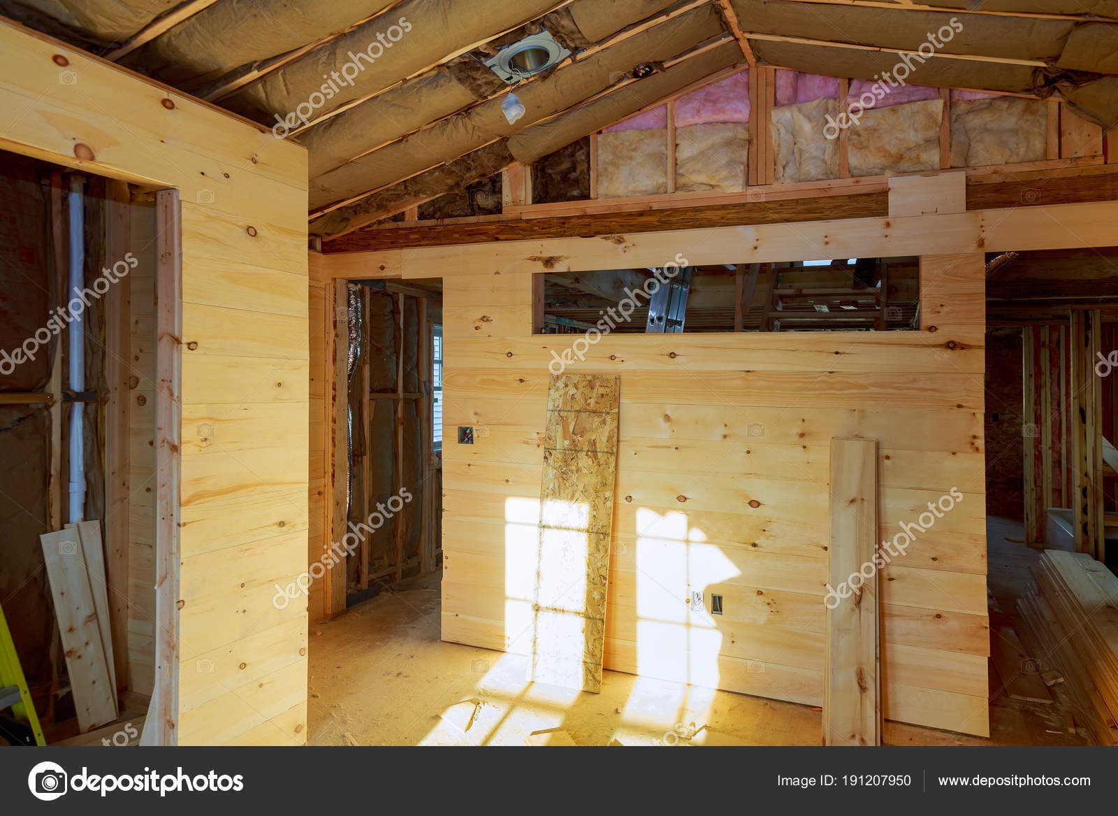 Woodgrain Paneling Pillar Ceiling Beam Moulding Construction New Wooden House Stock Photo Image By C Photovs 191207950