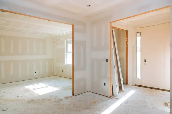 Acabamento de parede indústria da construção nova casa interior de construção — Fotografia de Stock