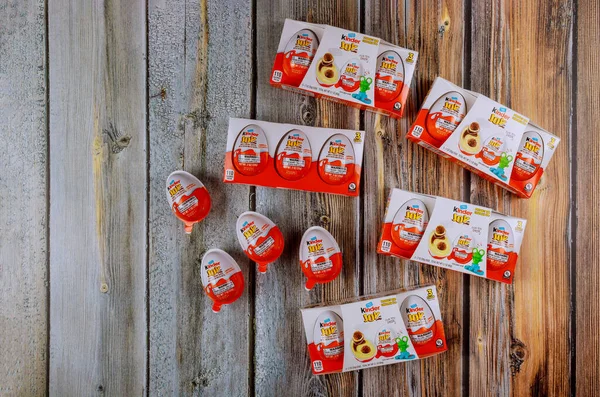 Birçok çikolata yumurtası arasındaki sürpriz yumurta İtalyan şekerleme üreticisi Ferrero 'nun tatlı bir hediyesidir.