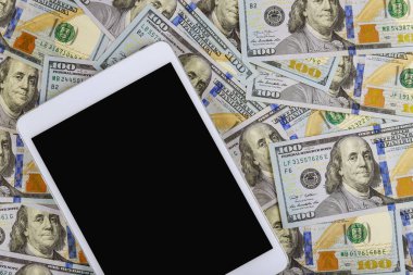 Mermer arka plan amerikan doları konsept iş üzerinde Teknoloji dijital tablet ve nakit para