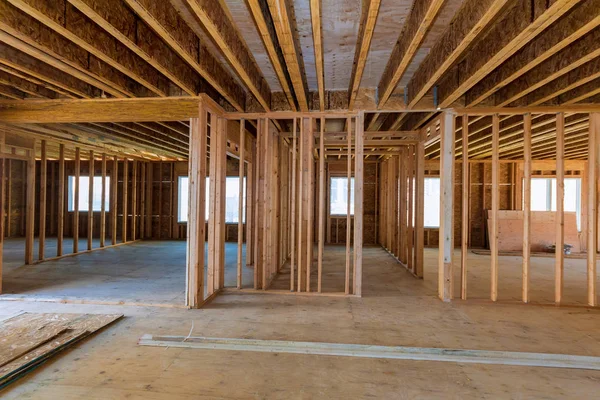 Vista interior de una casa en construcción — Foto de Stock