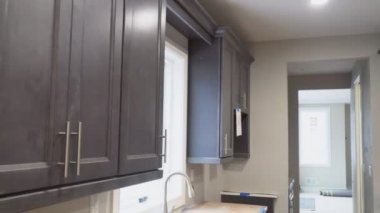 Ev Geliştirme Mutfağı Silme Görünümü yeni bir mutfağa yüklendi