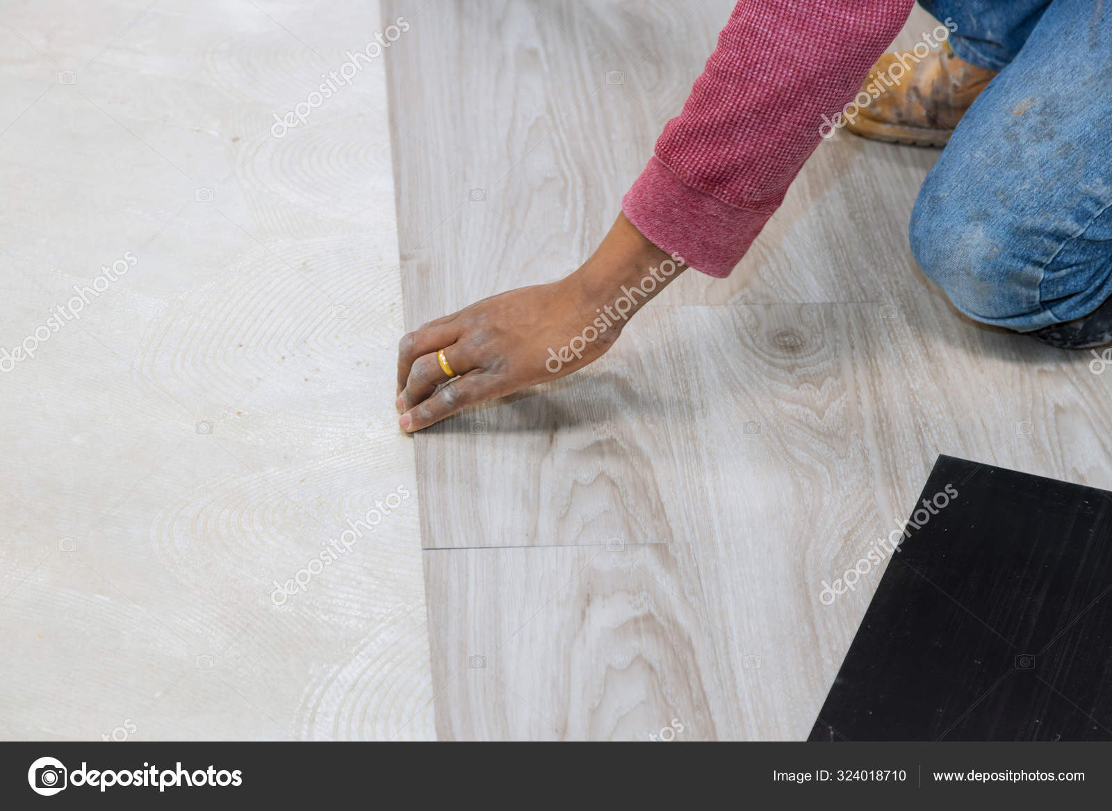 Repair Of The Floor Installation Of Laminate Strips Linoleum