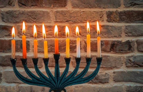 Jewish festival of lights holiday symbol Hanukkah menorah — Stock Photo, Image