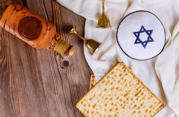 Jewish Holiday Pesah Celebration Passover Bread Red Kosher Wine Kippa — Stock Photo, Image