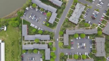Evde kalıp Coronavirus 'a, COVID-19 hava parkına, küçük bir kasaba olan ABD' nin banliyö bölgesine gidin.