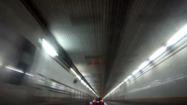 Trafikte öğleden sonra trafiği Hollanda Tüneli — Stok video