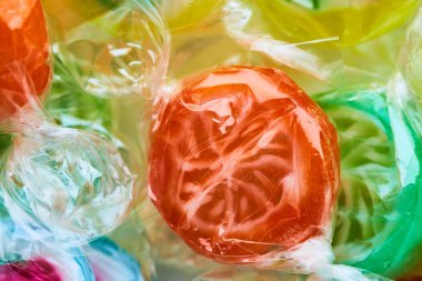 meyve renkli şeker lolipoplar