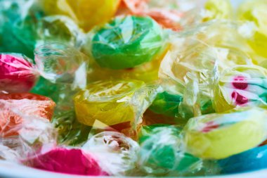 meyve renkli şeker lolipoplar