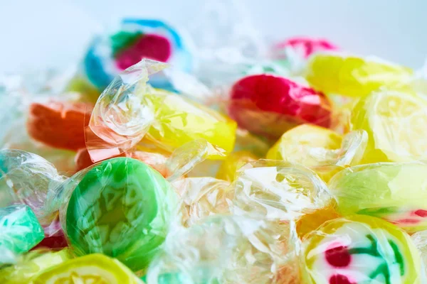 meyve renkli şeker lolipoplar