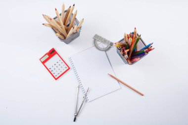 renkli kalemler, ileti örneği