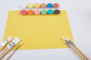 farklı Boya fırçaları