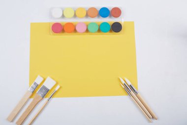 farklı Boya fırçaları