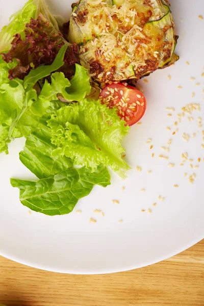 Rotolo con zucchine — Foto Stock