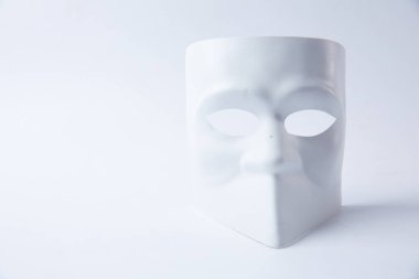 temiz maskeli balo maskesi