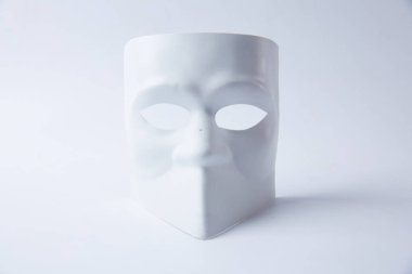 temiz maskeli balo maskesi