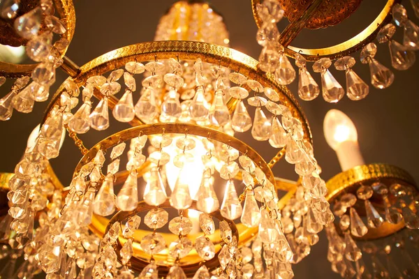 Beautiful crystal chandelier — Stock Photo, Image