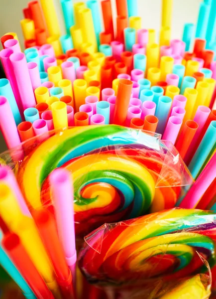 Veelkleurige cocktail sticks en lollies Stockafbeelding