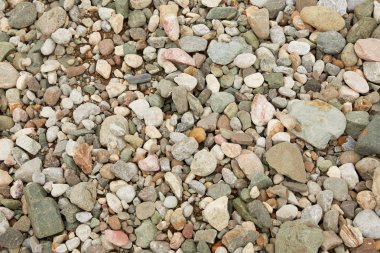 küçük plaj taşlar