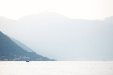 dağ manzarası Karadağ