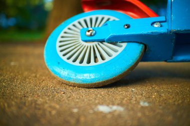 Tekme scooter yakın çekim