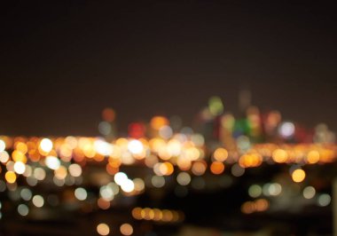bulanık gece şehir ışıkları Dubai