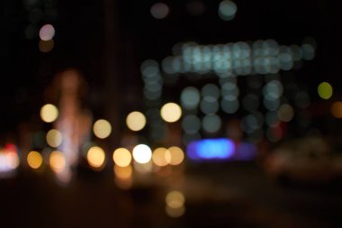 bulanık gece şehir ışıkları Dubai