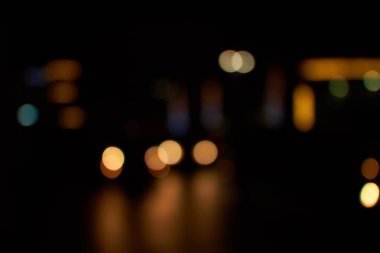 bulanık gece şehir ışıkları Dubai