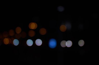 bulanık gece şehir ışıkları Dubai