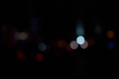 bulanık gece şehir ışıkları Dubai