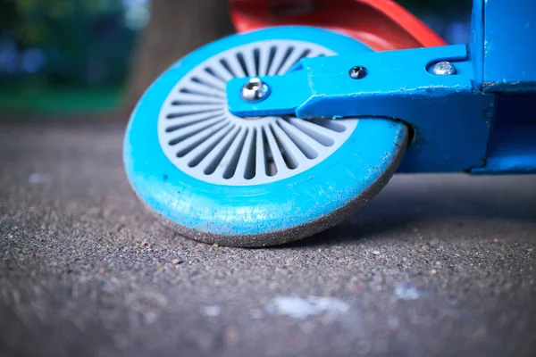 Tekme scooter yakın çekim