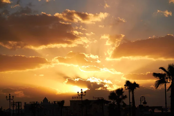 Pôr-do-sol no Parque Global em Dubai — Fotografia de Stock